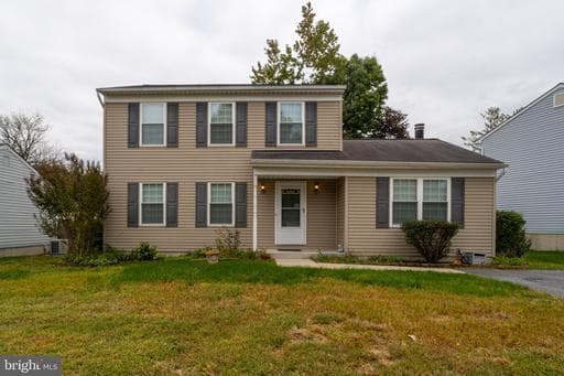 9406 Glen Ridge Dr, Laurel, MD 20723-1352, United States