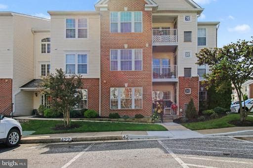 18 Brook Farm Ct, Perry Hall, MD 21128-9057, United States