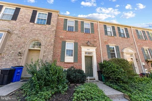 9707 Early Spring Way, Columbia, MD 21046-2046, United States