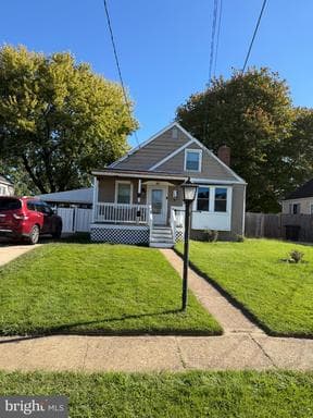 411 Margaret Ave, Essex, MD 21221-6824, United States