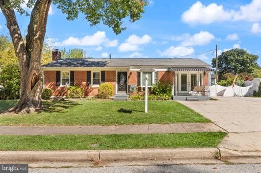 216 Greenview Ave, Reisterstown, MD 21136-2405, United States