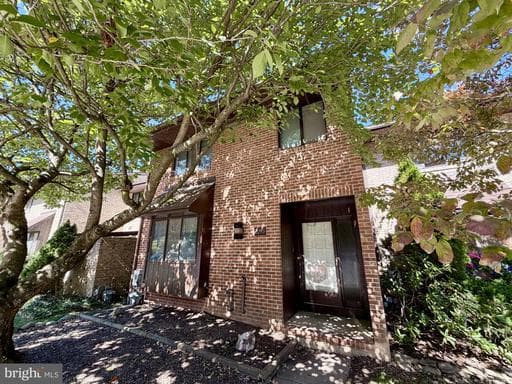 2249 Chapel Valley Ln, Lutherville Timonium, MD 21093-2963, United States