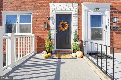 4222 Doris Ave, Baltimore, MD 21225-2350, United States