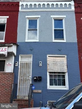 2003 Hollins St, Baltimore, MD 21223-2212, United States