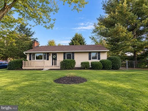 2 Country Ln, Elkton, MD 21921-5055, United States