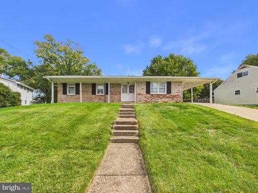 7502 Grange Hall Dr, Fort Washington, MD 20744-3313, United States