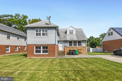 2512 Avalon Pl, Hyattsville, MD 20783-2745, United States