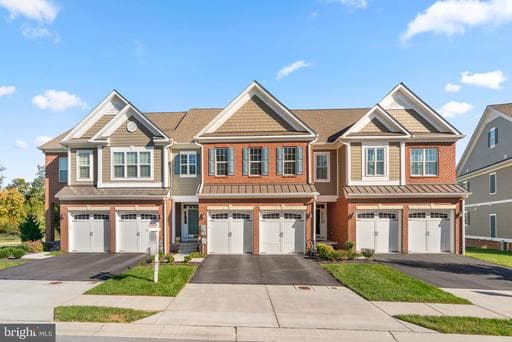 2609 Vardon Ln, Ellicott City, MD 21042-2585, United States