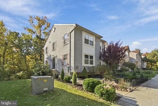 9424 Loch Leven Ct, Laurel, MD 20723-5987, United States