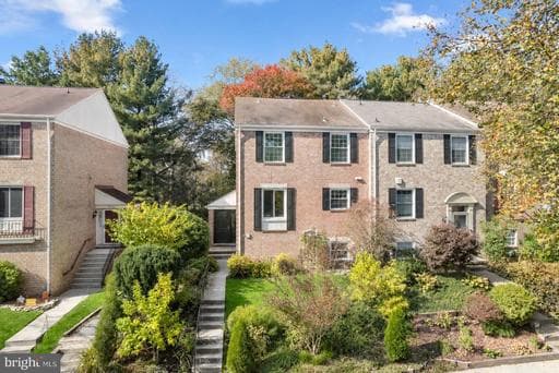 9757 Early Spring Way, Columbia, MD 21046-2048, United States